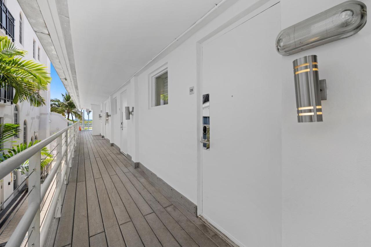 Ocean Drive Apartments With Rooftop Pool, South Beach, Miami Майами-Бич Экстерьер фото