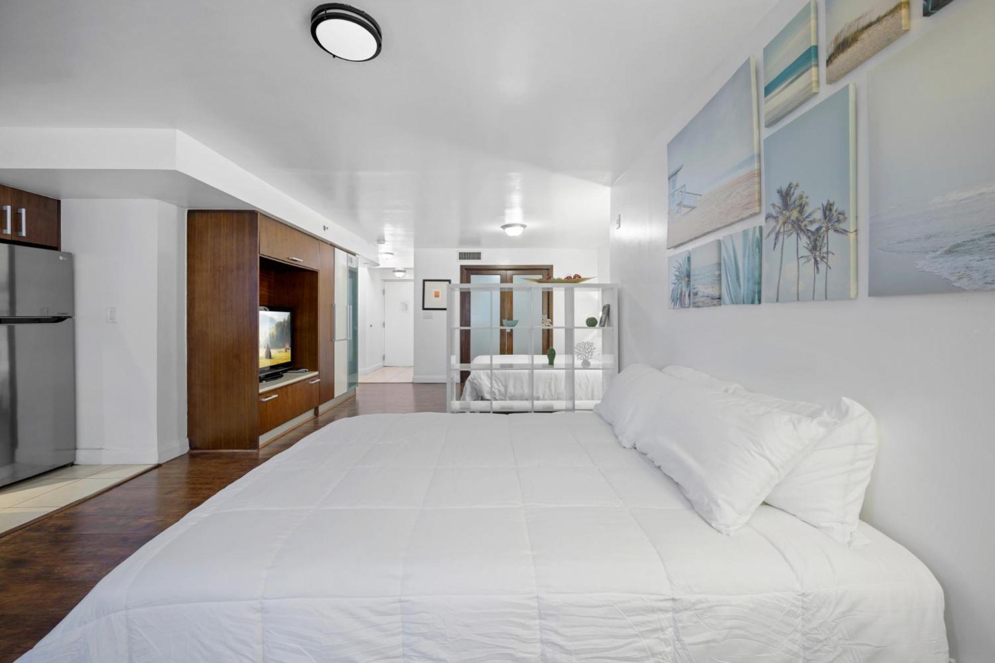 Ocean Drive Apartments With Rooftop Pool, South Beach, Miami Майами-Бич Экстерьер фото